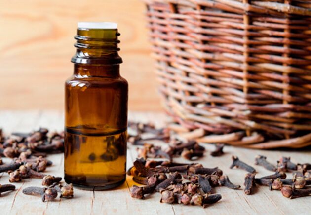 Aromatherapy guidelines favor clove oil