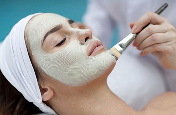 Facial peeling is a method of aesthetic skin rejuvenation